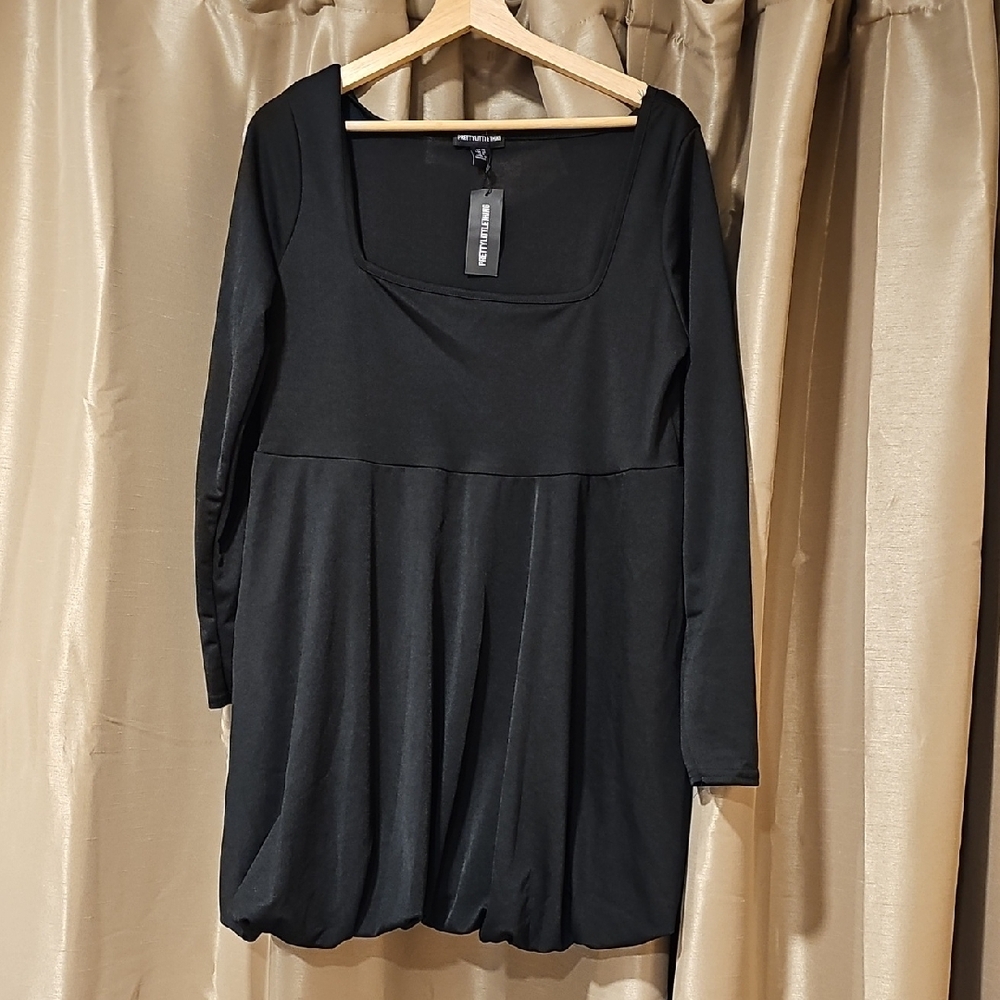 PrettyLittleThing Black Long Sleeve Square Neck Dress